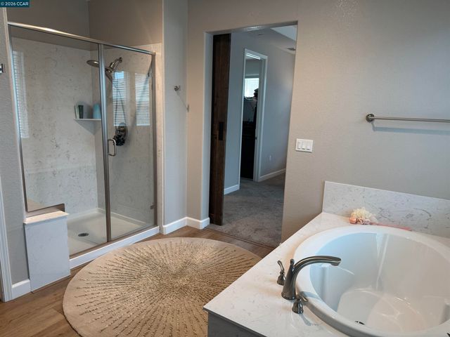 725 Frazier Dr, Oakley, CA 94561