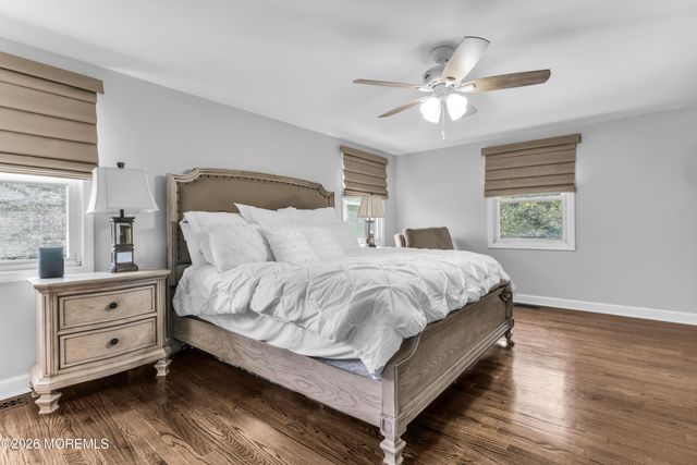 64 Livingston Lane, Manalapan, NJ 07726