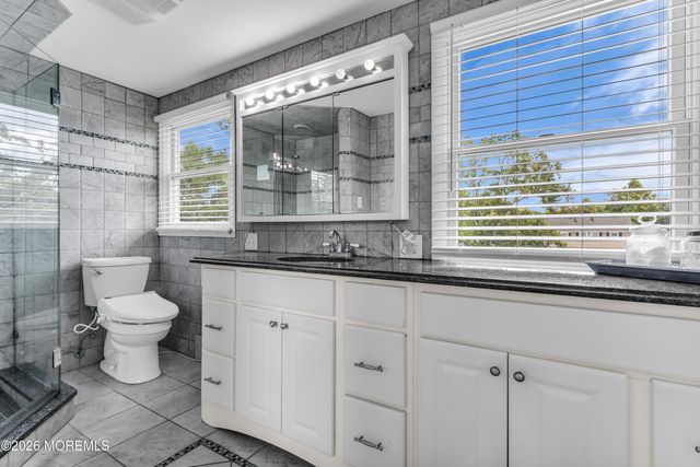 64 Livingston Lane, Manalapan, NJ 07726