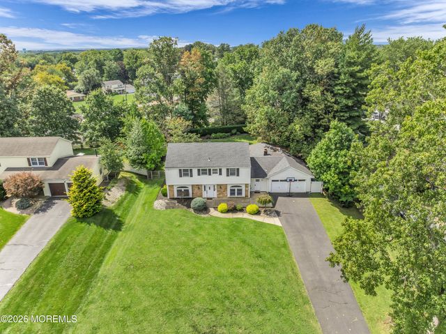 64 Livingston Lane, Manalapan, NJ 07726