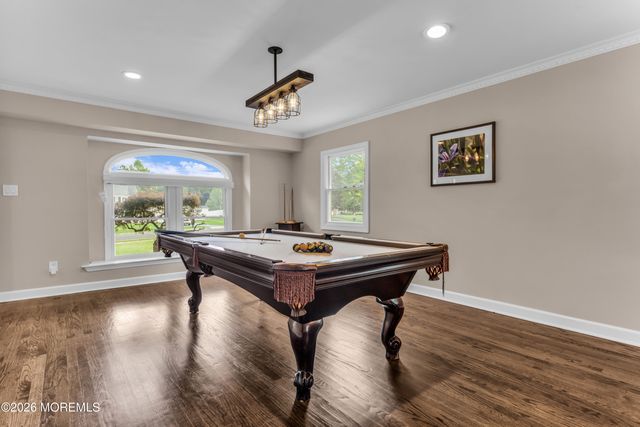 64 Livingston Lane, Manalapan, NJ 07726