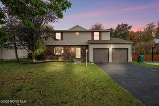 2504 Eden East Drive, Northwood, OH 43619