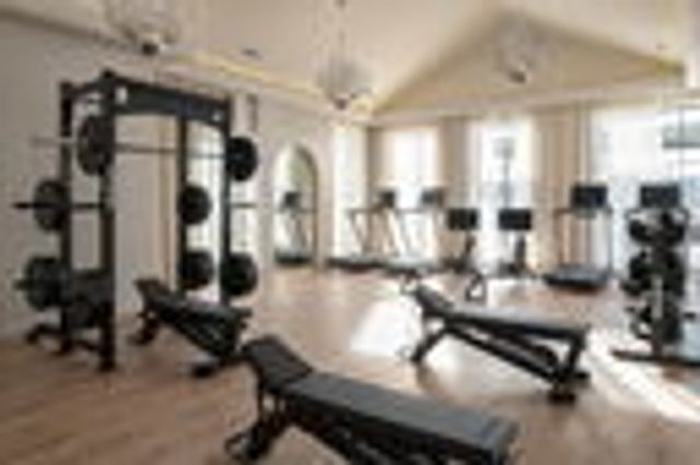 8037 W Belmont Avenue 201, River Grove, IL 60171