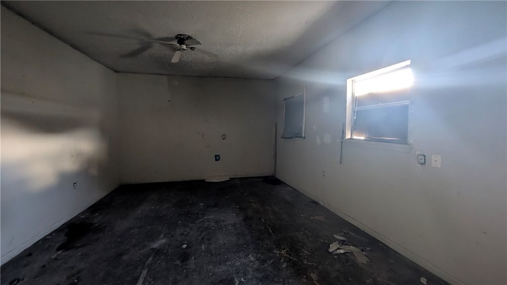 621 Van Cleve Dr, Corpus Christi, TX 78408 — photo 5