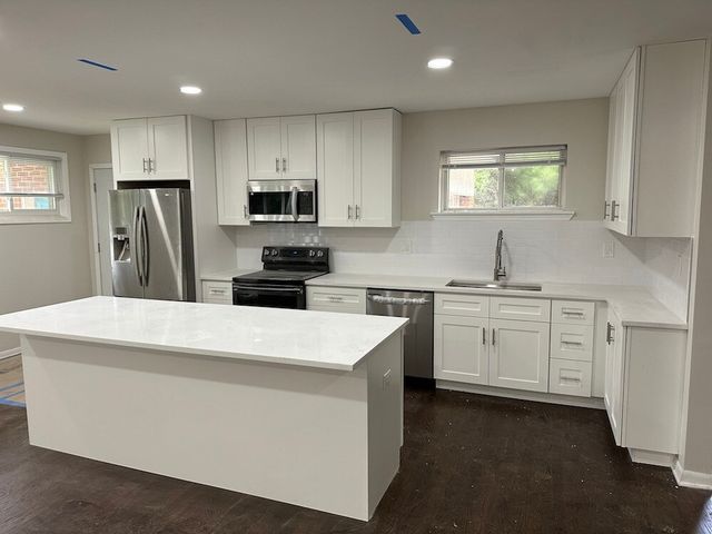 8816 Kenton Avenue, Skokie, IL 60076