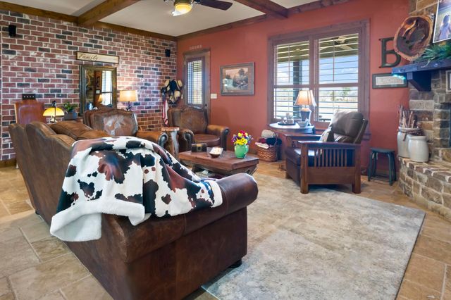 2862 FM 2685, Gilmer, TX 75645