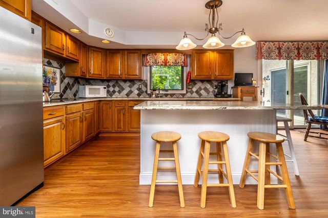 870 SILVERWOOD DR, West Chester, PA 19382