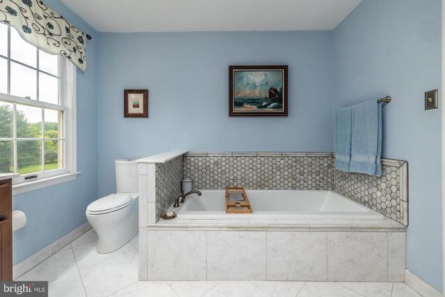 870 SILVERWOOD DR, West Chester, PA 19382