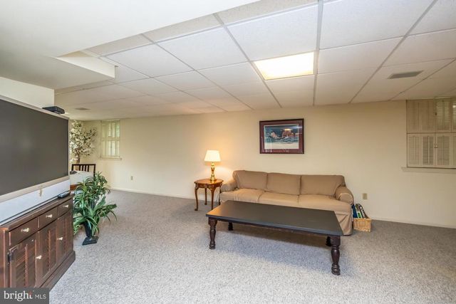 870 SILVERWOOD DR, West Chester, PA 19382