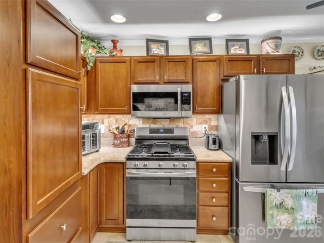 49 Kenai Trail, Waynesville, NC 28786