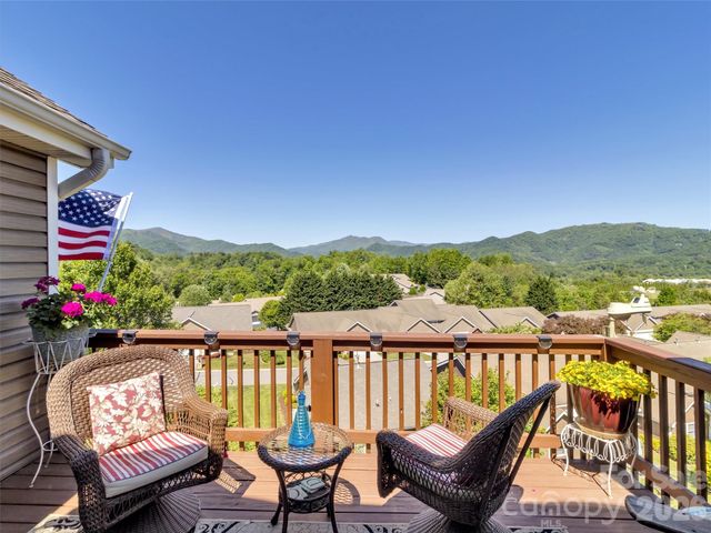 49 Kenai Trail, Waynesville, NC 28786