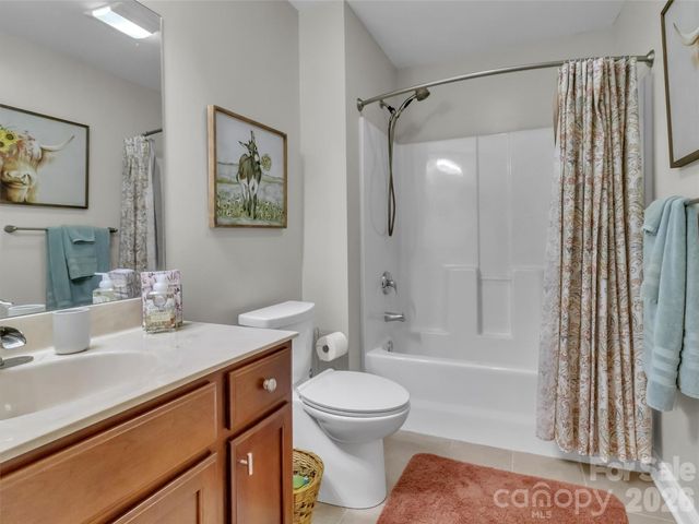 49 Kenai Trail, Waynesville, NC 28786