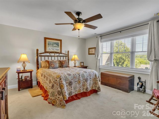 49 Kenai Trail, Waynesville, NC 28786