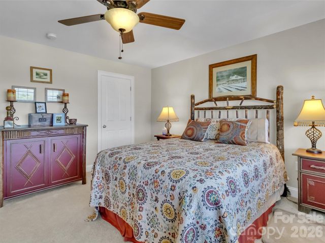 49 Kenai Trail, Waynesville, NC 28786