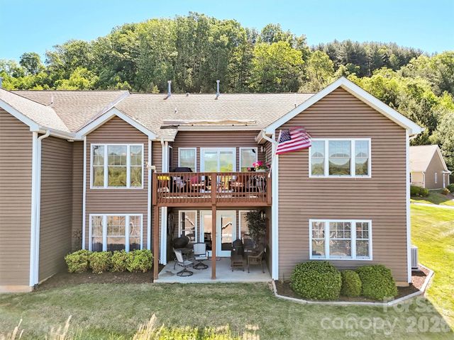 49 Kenai Trail, Waynesville, NC 28786