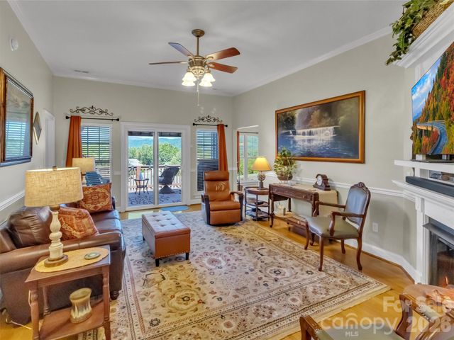 49 Kenai Trail, Waynesville, NC 28786