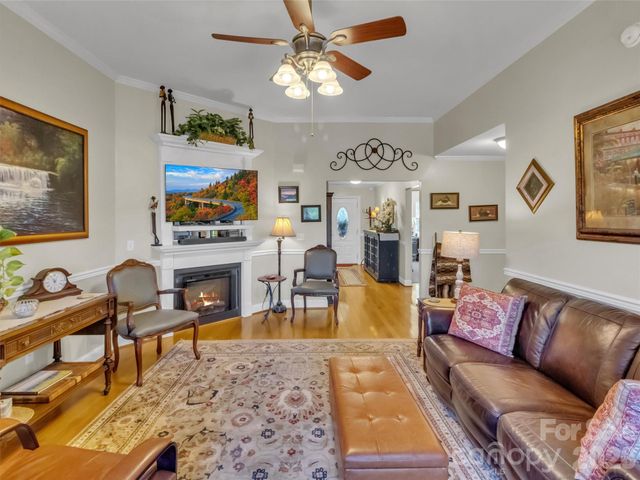 49 Kenai Trail, Waynesville, NC 28786