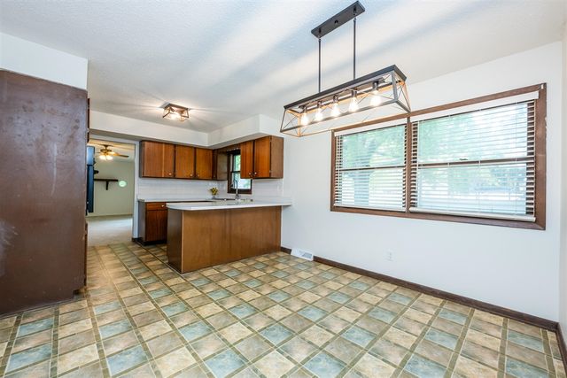 1719 Santa Maria Drive, Stevensville, MI 49127