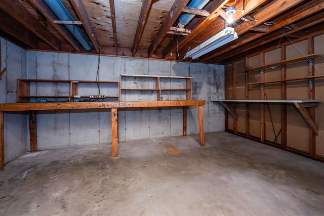 1719 Santa Maria Drive, Stevensville, MI 49127