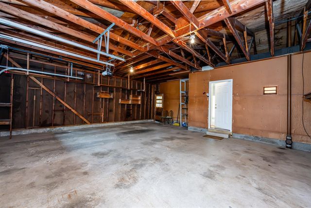 1719 Santa Maria Drive, Stevensville, MI 49127