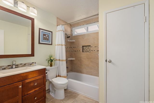 94-225 Hikiku Place, Mililani, HI 96789