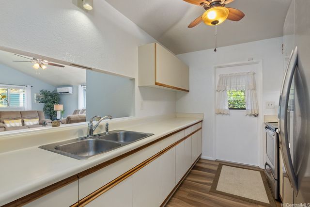 94-225 Hikiku Place, Mililani, HI 96789