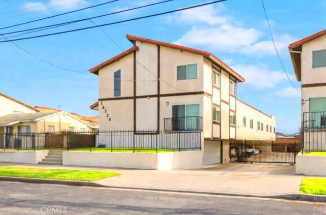 16720 S Dalton Ave, Gardena, CA 90247