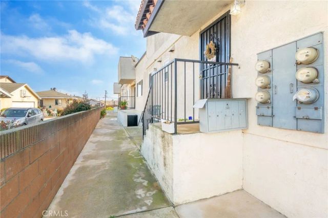 16720 S Dalton Ave, Gardena, CA 90247