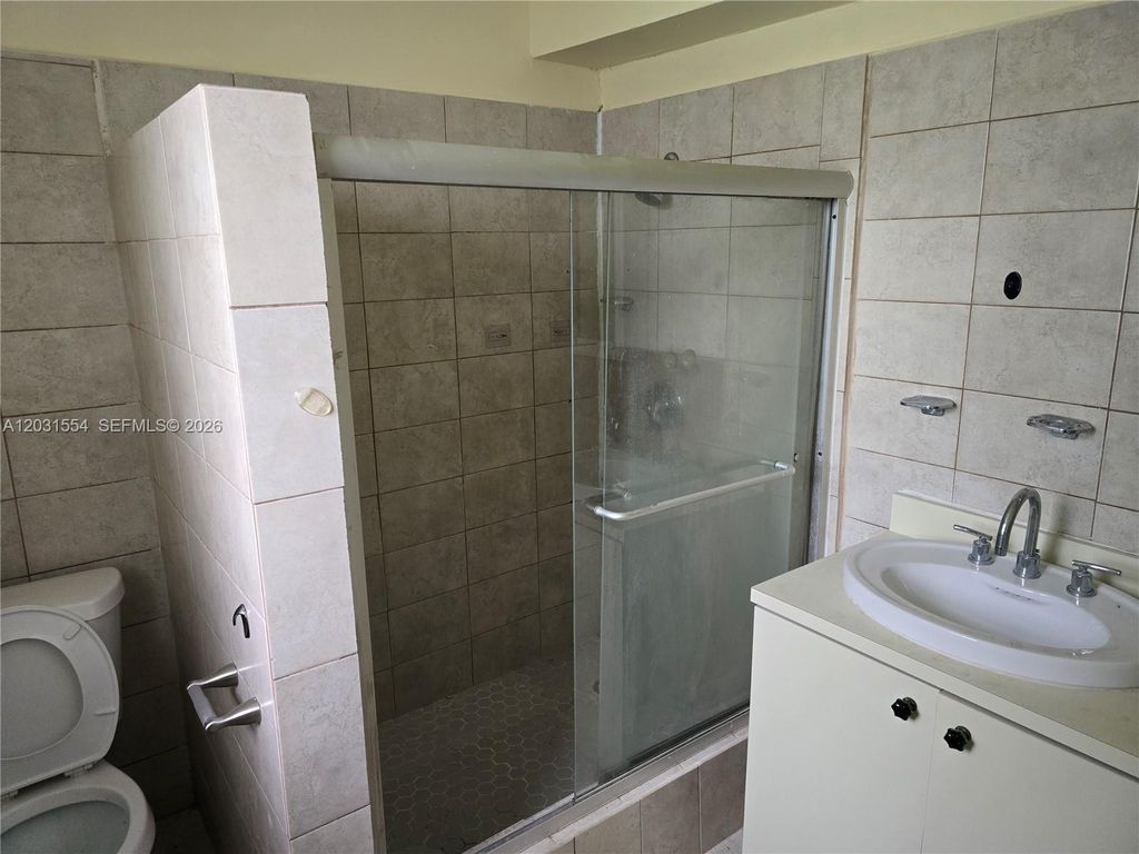 840 NE 124th Street 1, North Miami, FL 33161