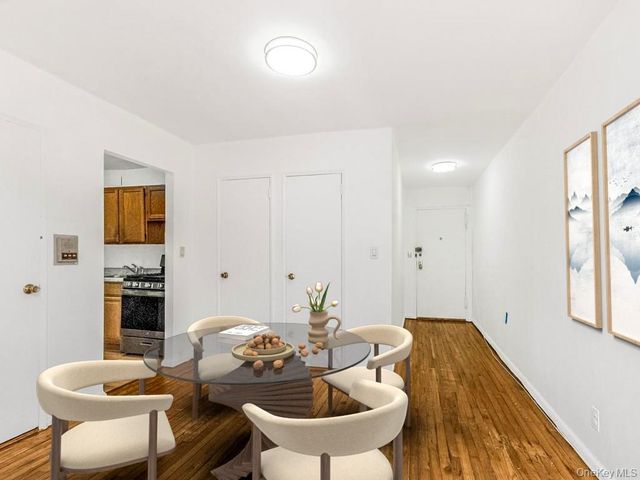 43 Bronx River Road 8A, Yonkers, NY 10704