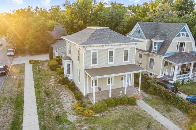 158 S 10th St, Salina, KS 67401