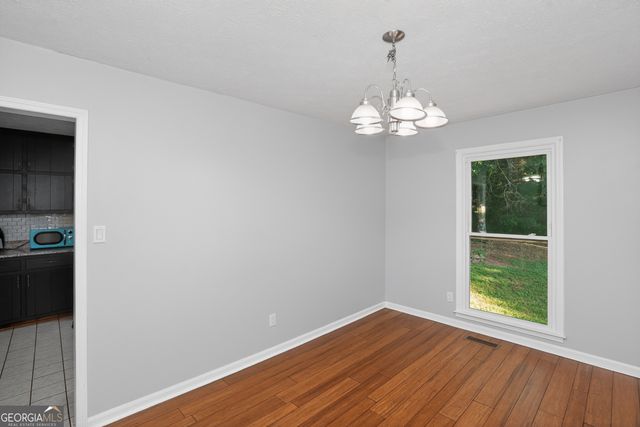 662 Highway 18 W, Barnesville, GA 30204