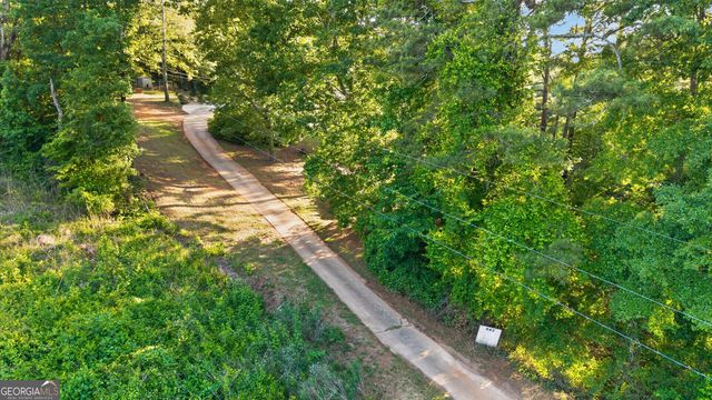 662 Highway 18 W, Barnesville, GA 30204