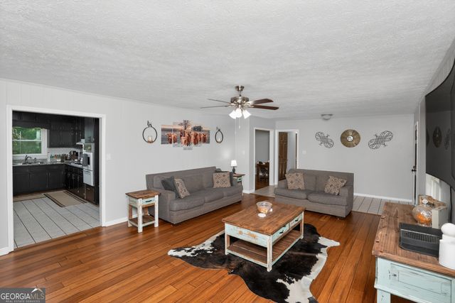 662 Highway 18 W, Barnesville, GA 30204