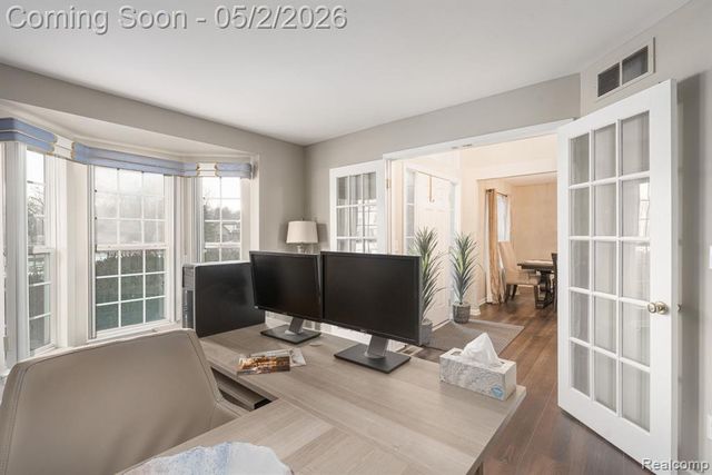 8406 Sherwood Drive, Grand Blanc, MI 48439