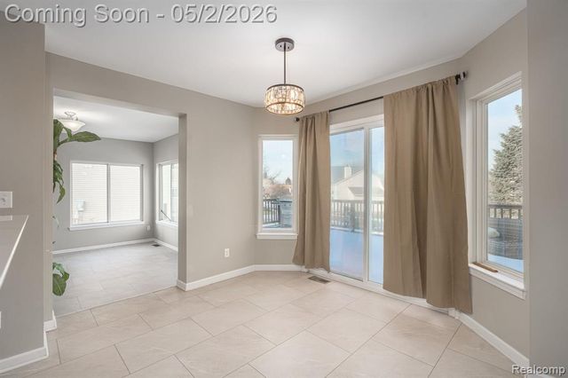 8406 Sherwood Drive, Grand Blanc, MI 48439