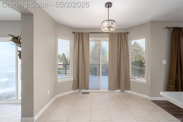 8406 Sherwood Drive, Grand Blanc, MI 48439