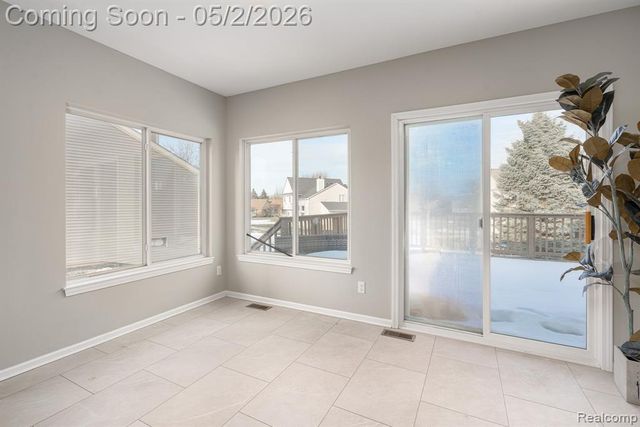 8406 Sherwood Drive, Grand Blanc, MI 48439