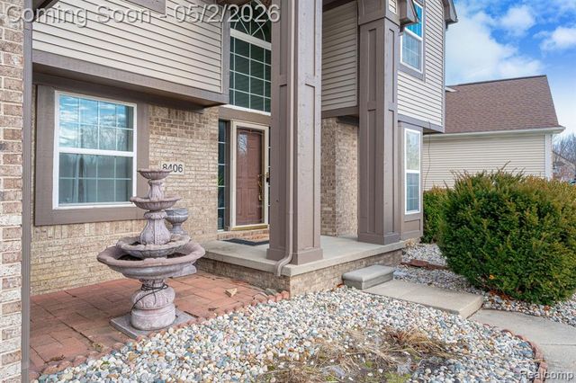8406 Sherwood Drive, Grand Blanc, MI 48439