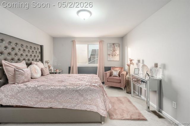 8406 Sherwood Drive, Grand Blanc, MI 48439