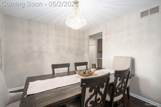 8406 Sherwood Drive, Grand Blanc, MI 48439