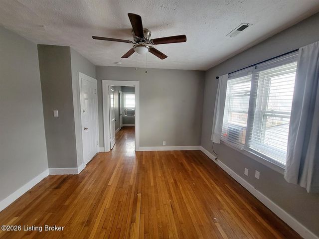 106 Crestwood Ave, Louisville, KY 40206