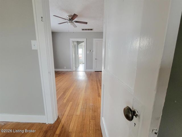 106 Crestwood Ave, Louisville, KY 40206