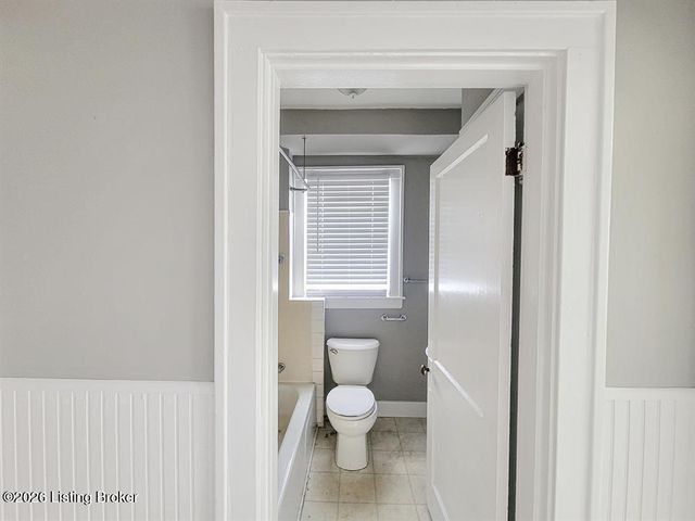 106 Crestwood Ave, Louisville, KY 40206