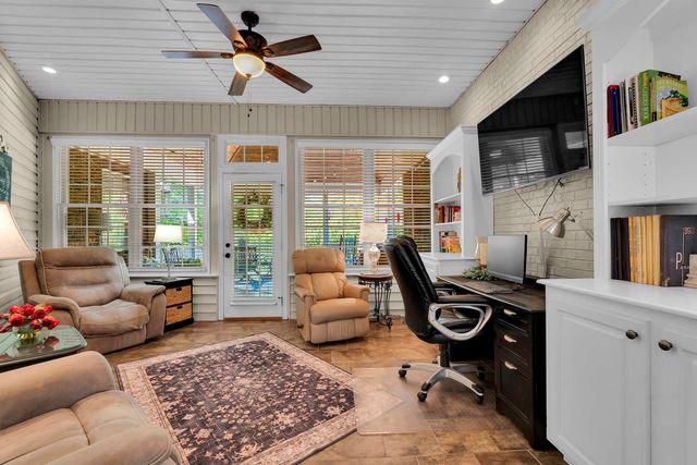 823 Indian Trail Run, Inman, SC 29349
