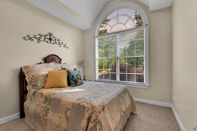 823 Indian Trail Run, Inman, SC 29349