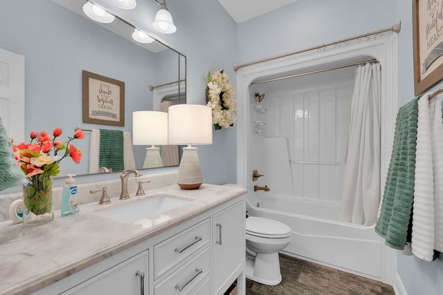 823 Indian Trail Run, Inman, SC 29349