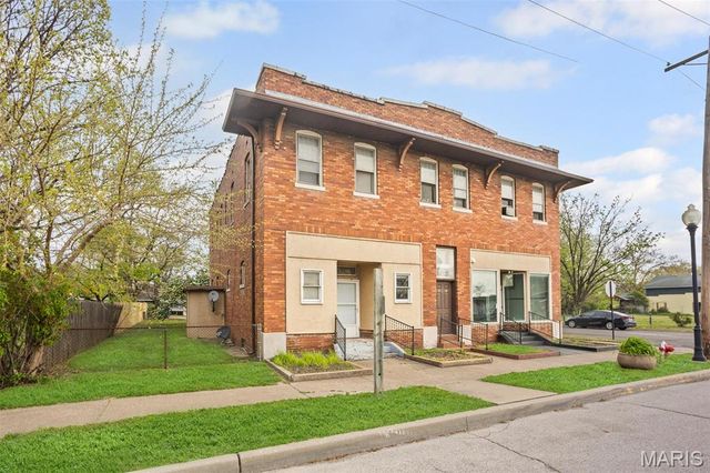 821 Niedringhaus Avenue A, Granite City, IL 62040