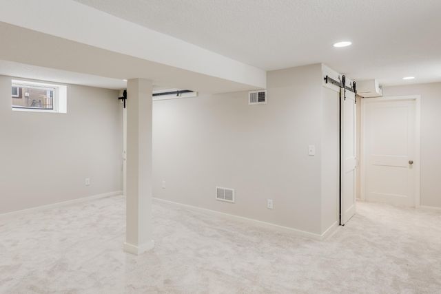 4158 Zane Avenue N, Robbinsdale, MN 55422