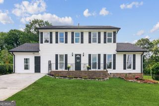 2284 briarwood Circle, Conyers, GA 30094